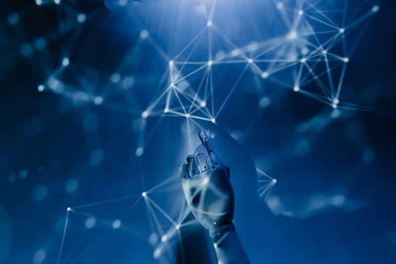 Professionnels utilisant l'intelligence artificielle au travail