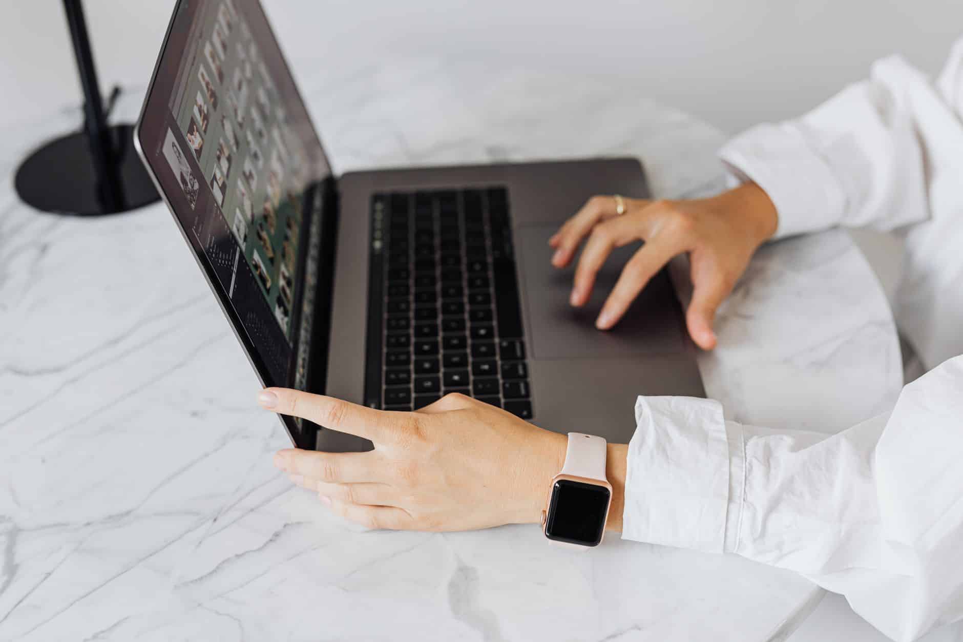 Agent IA exemple : rapprochement de factures et tableau de bord comptable automatisés
