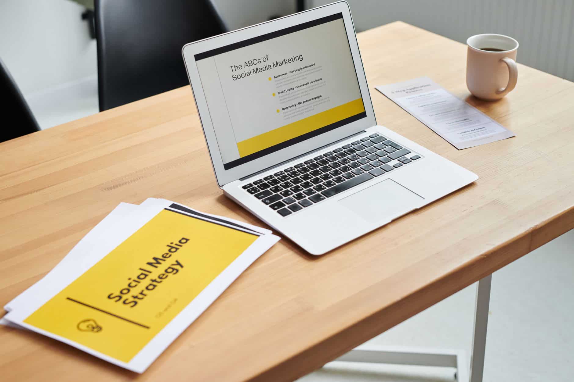 Création de contenu pour les réseaux sociaux d'une entreprise