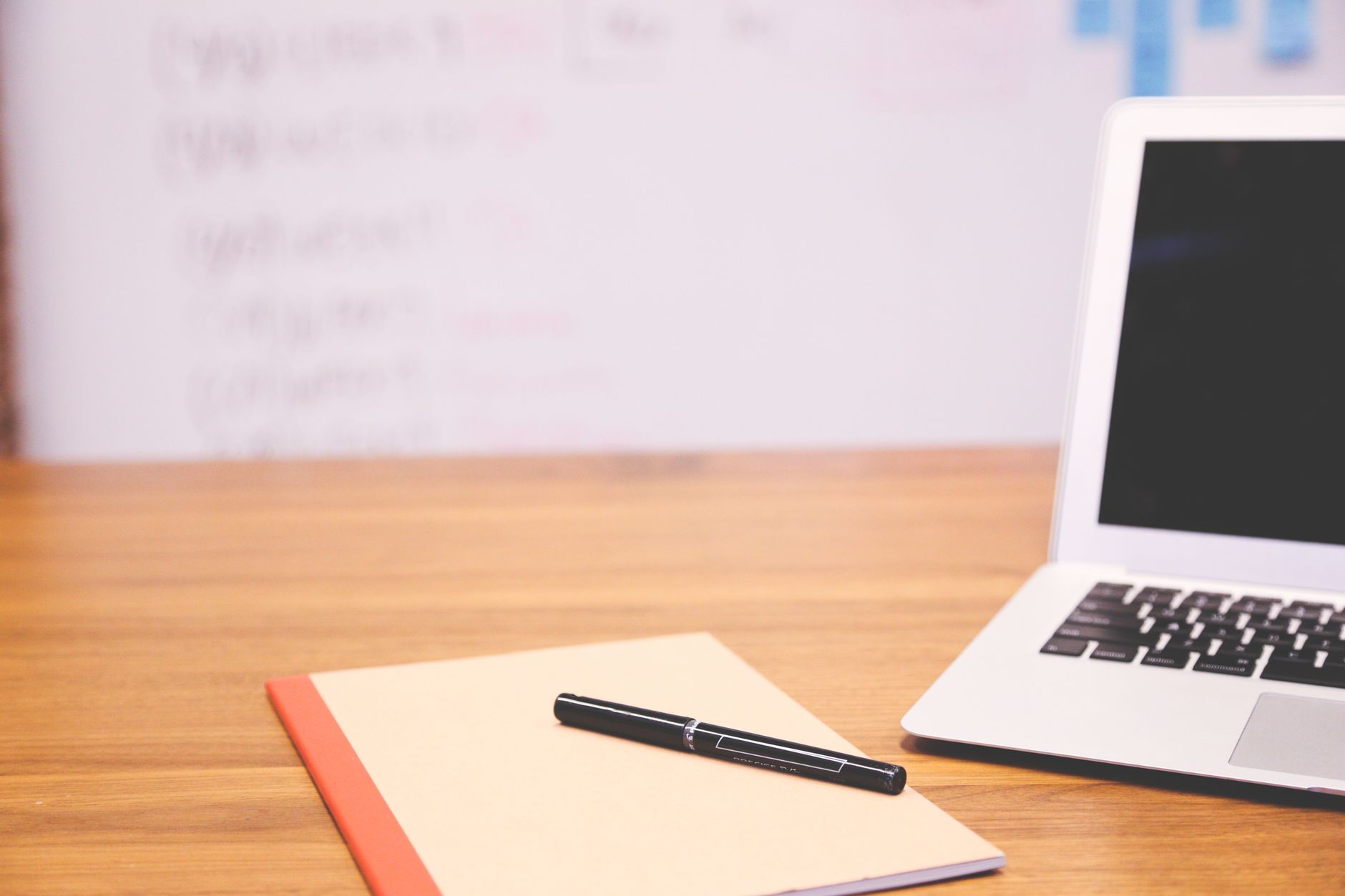 Explorer les fiches métiers et les outils d'orientation