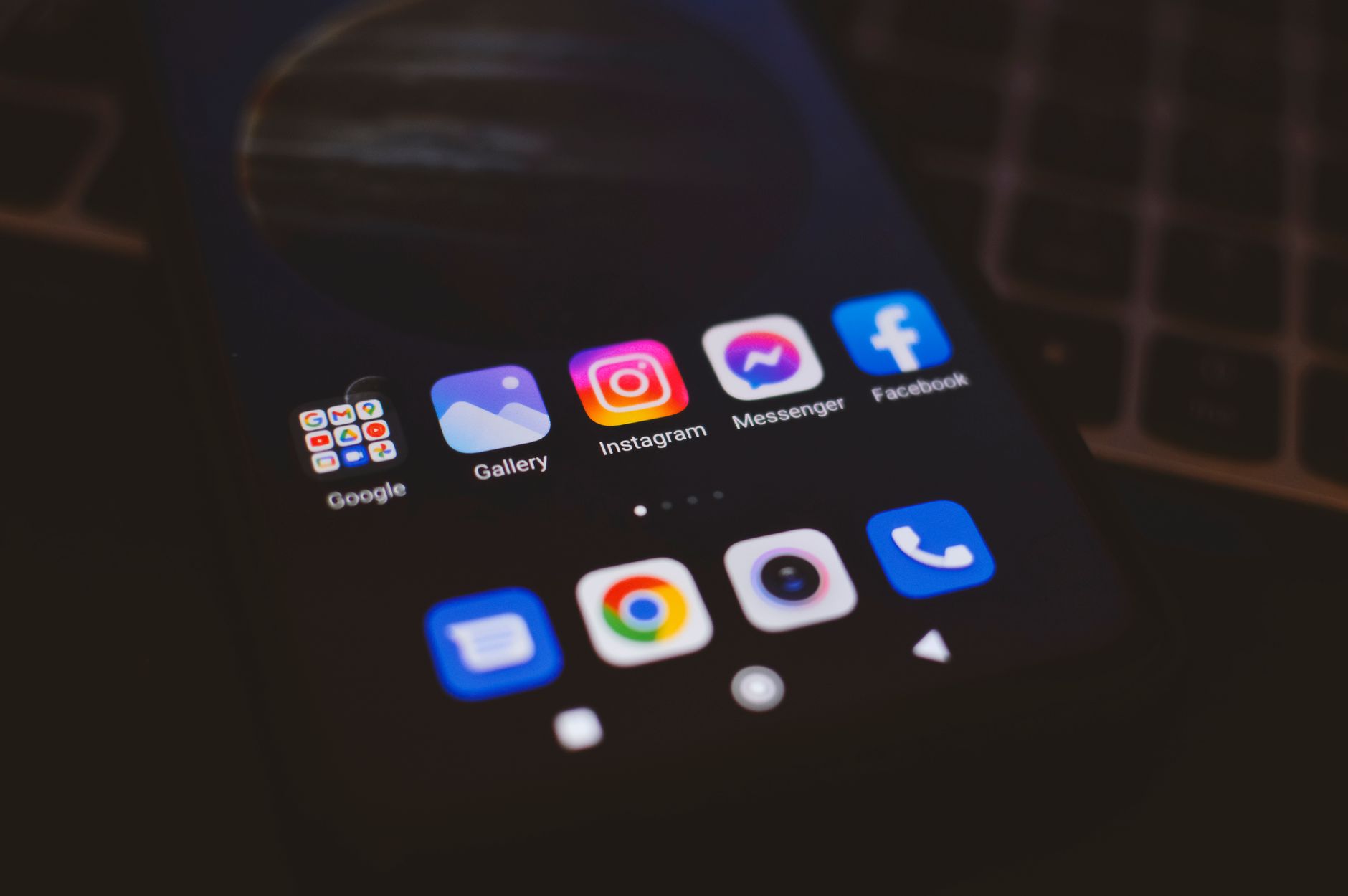 Image d'illustration de l'article de blog BienveNum : Les nouveaux réseaux sociaux : Où devriez-vous être présent ?