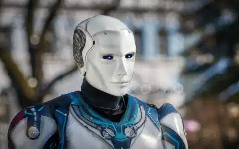Deepfake : c'est quoi, comment le reconnaître et s'en protéger ?