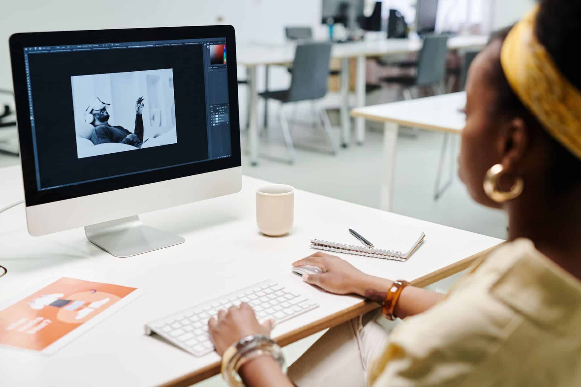 Formation Canva design professionnel - LLM vs ChatGPT : quelles differences pou